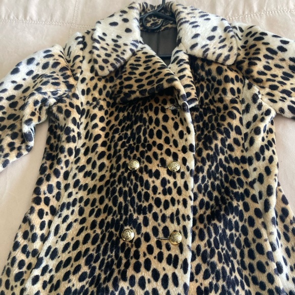 CLEARANCE Faux leopard coat - Picture 2 of 3
